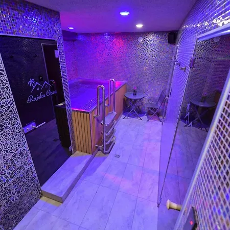 Rajska Oaza Albergue *