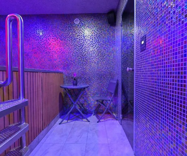 אכסניה Rajska Oaza *