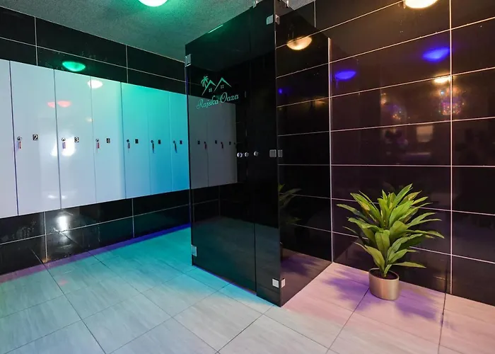 Hostel Rajska Oaza *