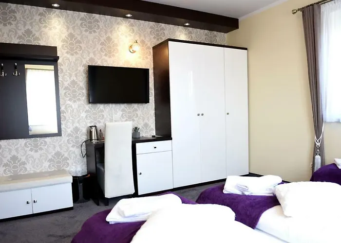 Rajska Oaza Hostel Przybradz