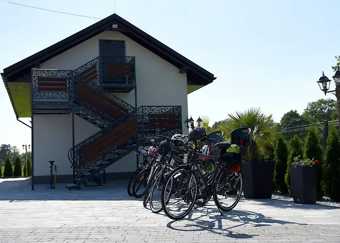 Rajska Oaza Hostel *